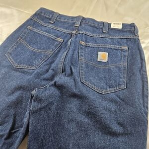 Carhartt Jeans Mens 32x30 Relaxed Fit Straight Leg Stone Wash Denim NEW
